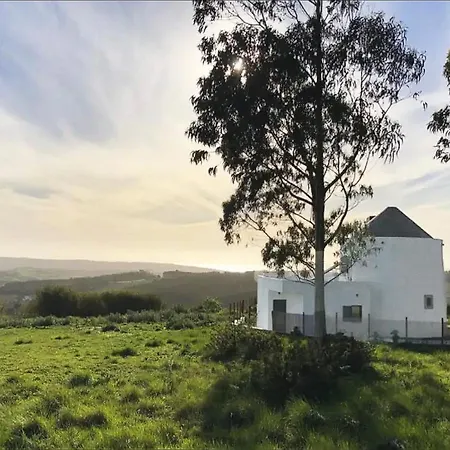 O Moinho 98 - A Cozy Getaway By The Coast ロウリニャン